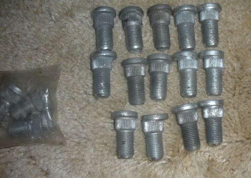Pontiac wheel studs