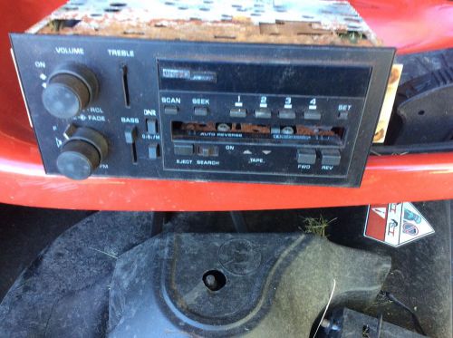 Corvette 84-89 c4 -oem- delco bose am/fm cassette player radio