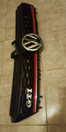 Mk7 vw gti front lower center bumper cover grille grill.oem