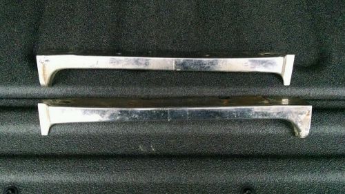 1955/6/7 chevy nomad vent window interior vertical pillar moldings