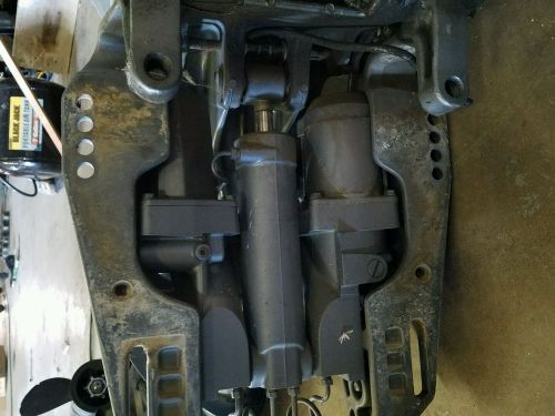 Yamaha power trim unit 6h1-43800-00-ek