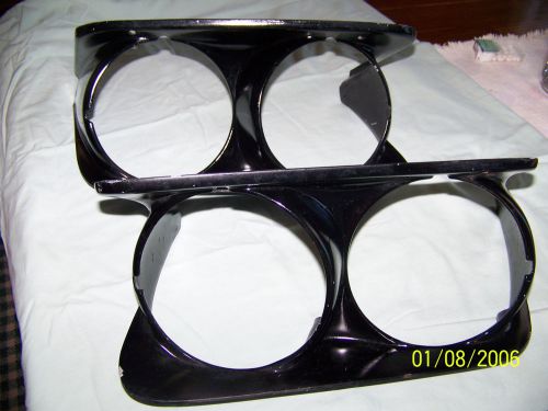 Corvette headlight bezel