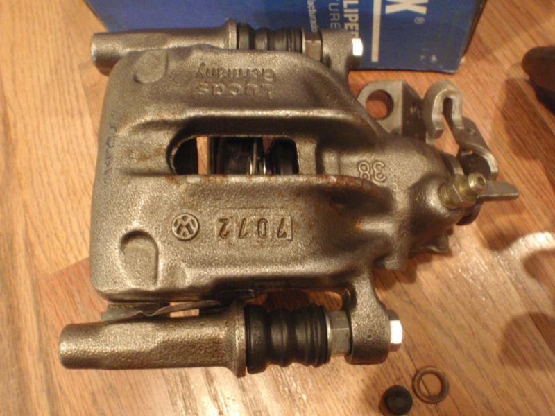 Sell Volkswagen Rear Brake Calipers Jetta Golf Passat Loaded Bendix