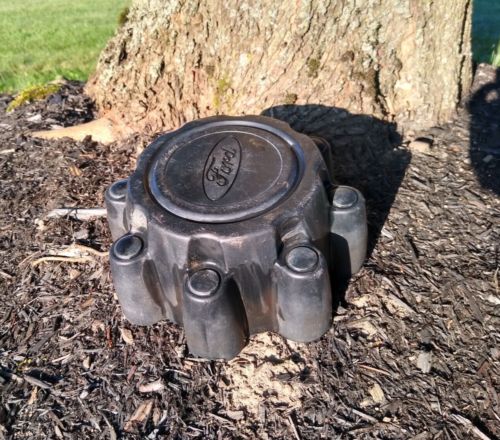 One (1) 1999-2005 16" Ford F250 F350 Black Center Cap F81-1A096-EA FA, US $14.99, image 5