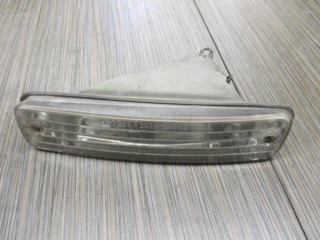 90 91 acura integra front bumper corner light passenger right side oem