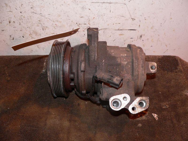 Sell 1999 JEEP GRAND CHEROKEE A/C AIR CONDITIONING COMPRESSOR in