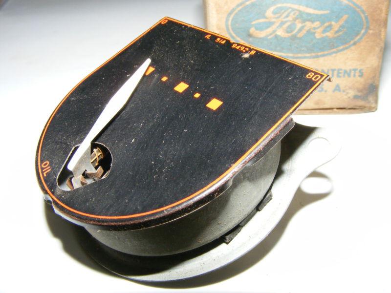 1946 47 FORD PASSENGER OIL PRESSURE GAUGE NOS NEW OLD STOCK 51A-9273-B, US $19.99, image 2