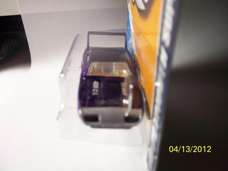 1970 PLYMOUTH SUPERBIRD HOT WHEELS TOY CAR NewNBox! *GREAT GIFT IDEA 4 THE FAN!, US $4.98, image 2