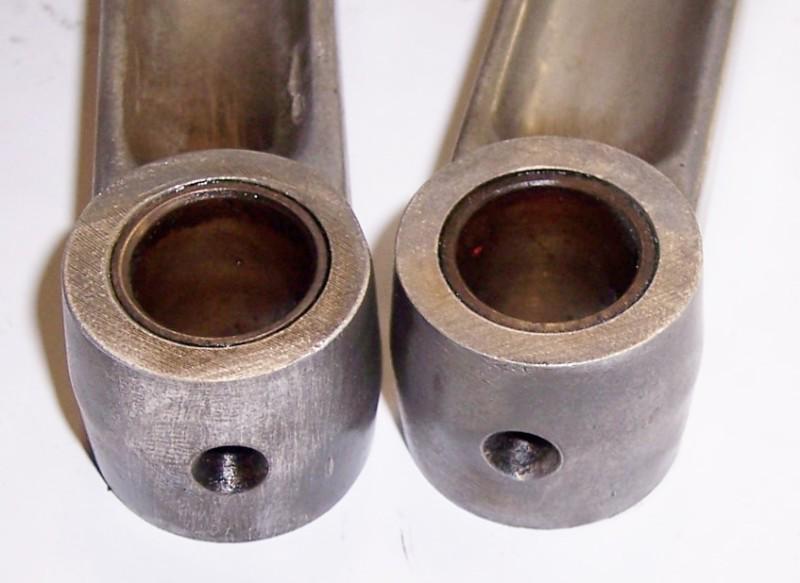 Sell VINTAGE TRIUMPH CONNECTING RODS 650 BONNEVILLE T120 TIGER CHOPPER