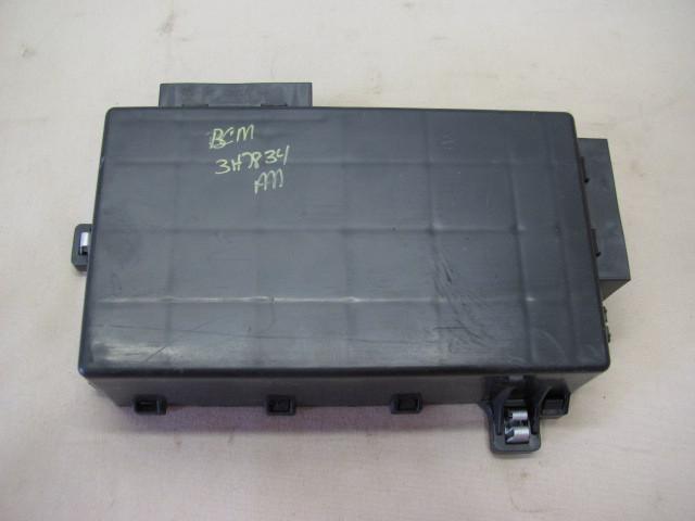 05 06 07 08 grand prix body control mod module bcm lh kick panel 3w6204 1516044