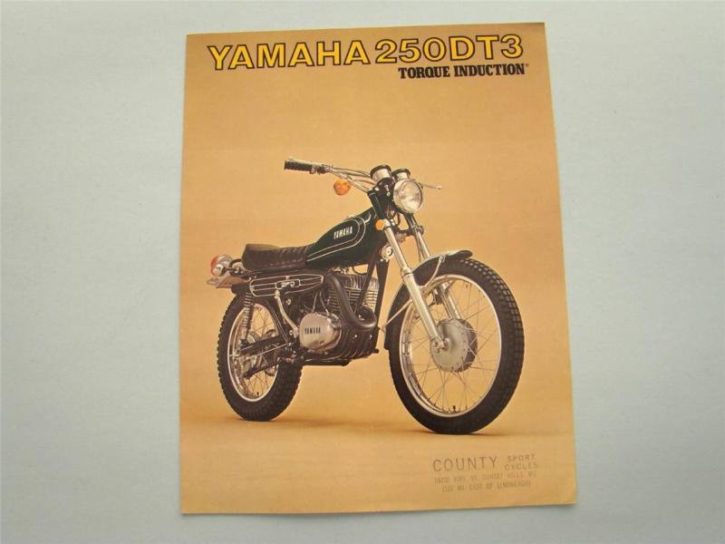 Original 1970's yamaha rd 250 torque induction  motorcycle dealer sales brochure