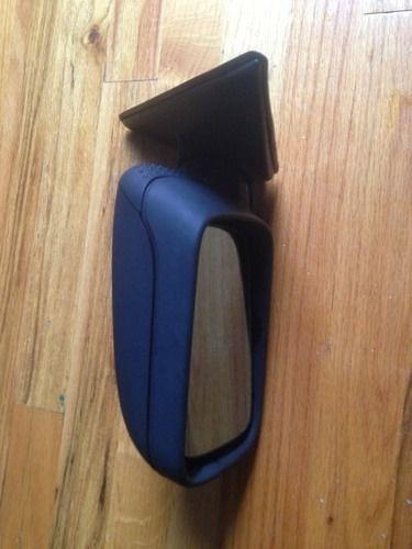 92-98 bmw e36 318/323/325/328 left side power mirror oem.