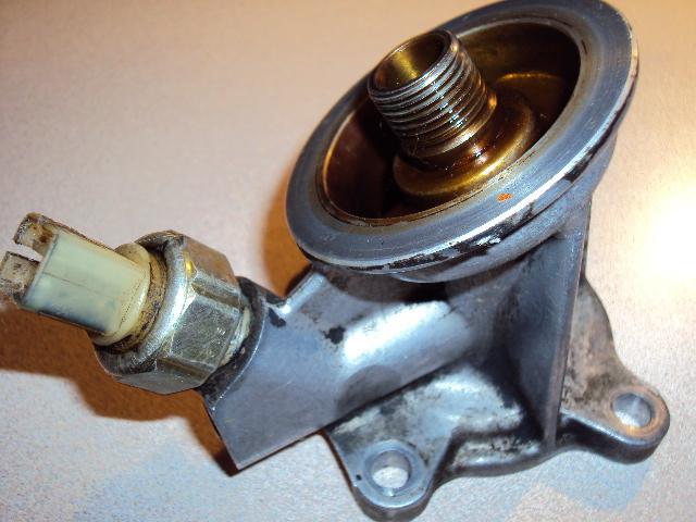 N issan 240 sx-oil filter block pickup w/sensor  1994- 2.4l -14 engine