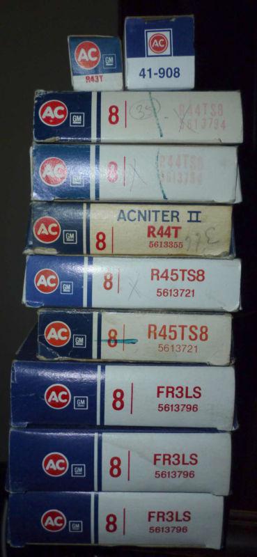 sell-lot-of-ac-delco-spark-plugs-fr3ls-r45ts8-r44ts8-r44t-r43t