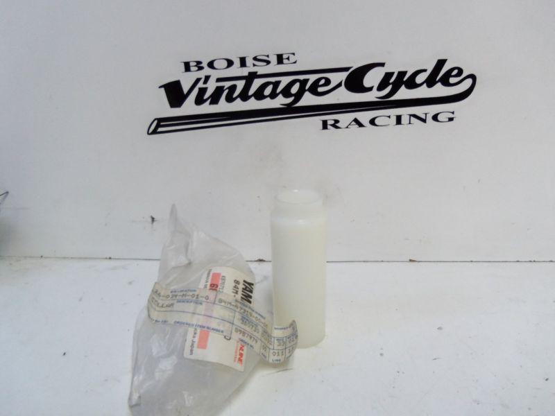 Yamaha n.o.s 84m-47319-00-00 collar,suspension  1988 exciter