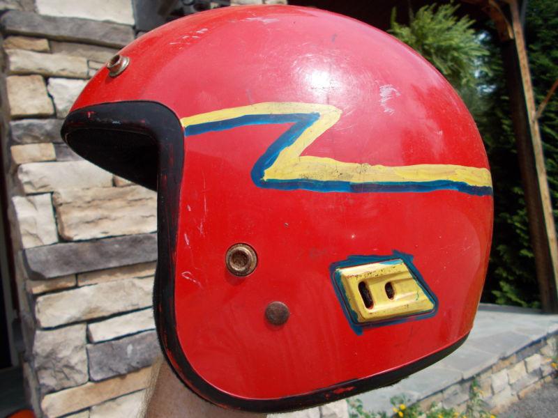 Old 3/4 motorcycle helmet,..ugly,... b 12
