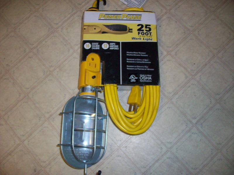 Power phase trouble light work light 25 foot heavy duty 16 gauge  12 amp 