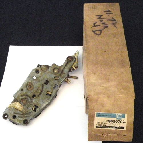 Nos 1971-1972 chevelle, nova 4-door right hand front door lock gm 9829702
