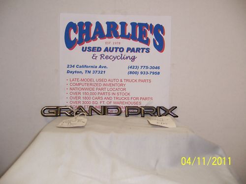 1989 pontiac grand prix emblems