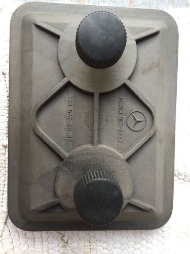 1982 mercedes 240d fuse box lid 123 540 00 82