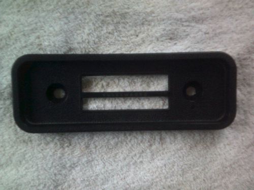 Volkswagen vw beetle bug bus ghia 68-up original sapphire radio faceplate