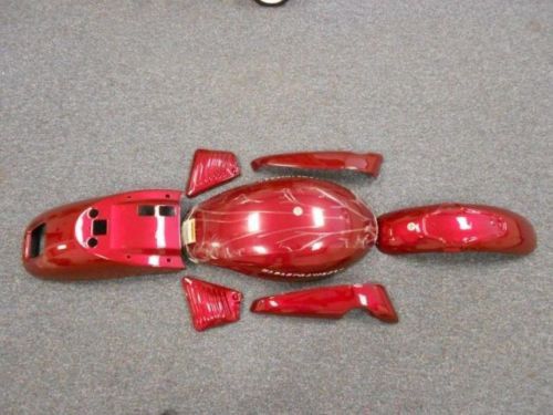 Harley davidson vrsca body set (earlier v-rod) lava red sunglo