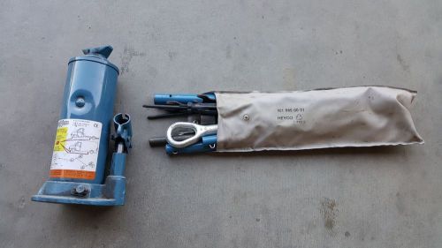 07 08 09 10 11 12 13 14 15 mercedes dodge sprinter bottle jack &amp; tools oem