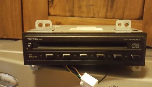 2001 toyota prius cd player