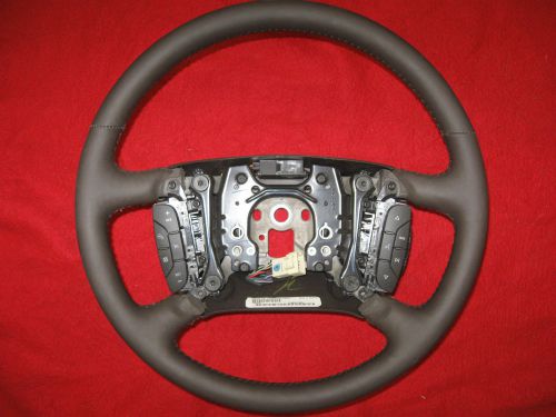 Gm leather steering wheel lucerne 15846422