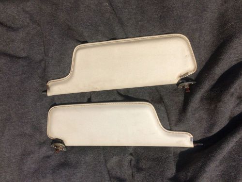 65 66 67 68 69 70 charger coronet roadrunner  b-body sunvisors sun visor set