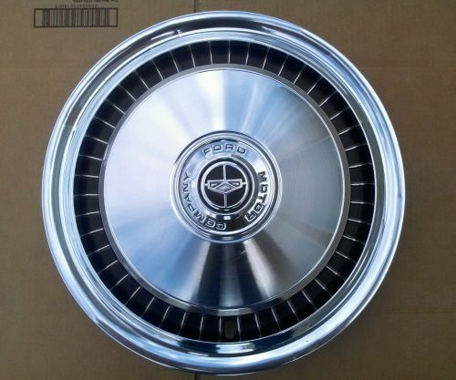 1976-1989 ford truck 15&#034; hubcap with adaptor