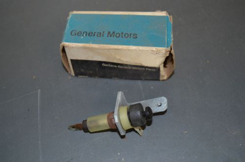 Vintage 1969 chevrolet oldsmobile wagon tailgate right side switch #9721538