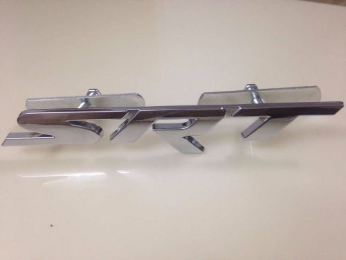 Srt emblem badge front grille grill metal chrome sticker logo for dodge chrysler