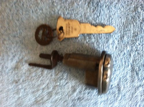 Lincoln = mercury  lock cylinder and two keys  57 - 58 - 59 mercury or lincoln