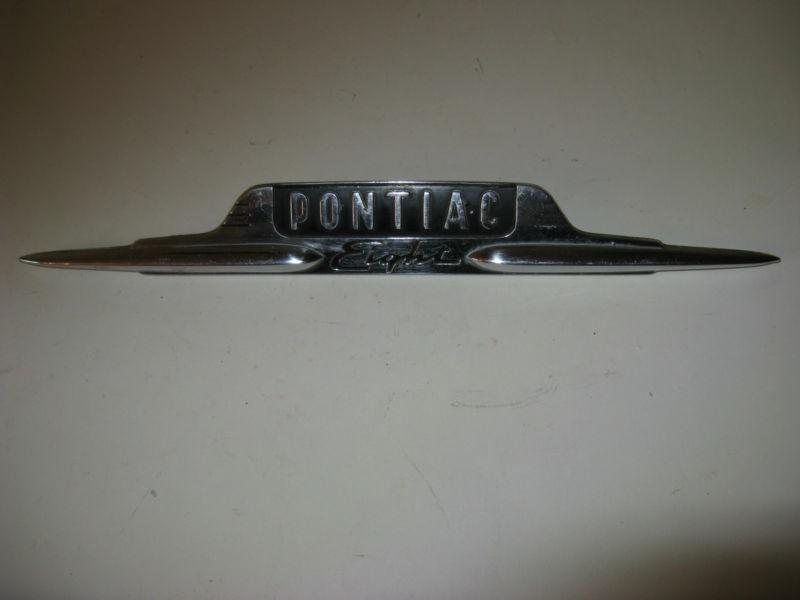 Vintage pontiac eight dash emblem 