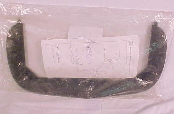 New gm # 10288544 front license plate frame 1997-2004 corvette