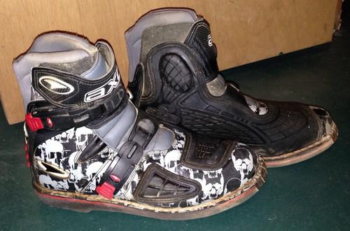 Axo slammer mx atv boots size 11 skull edition