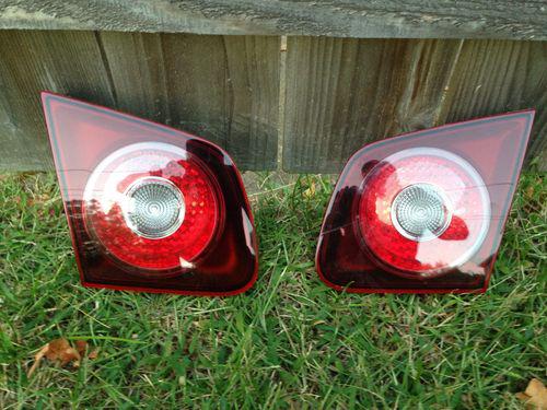 2009 volkswagen jetta inner taillights