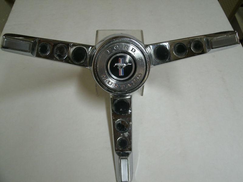 Vintage ford mustang horn button c4za-13a800-c