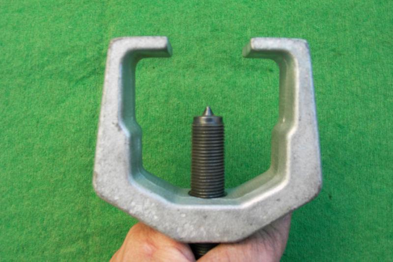 Purchase Vintage Proto Challenger Gear Bearing Puller 80108 in South