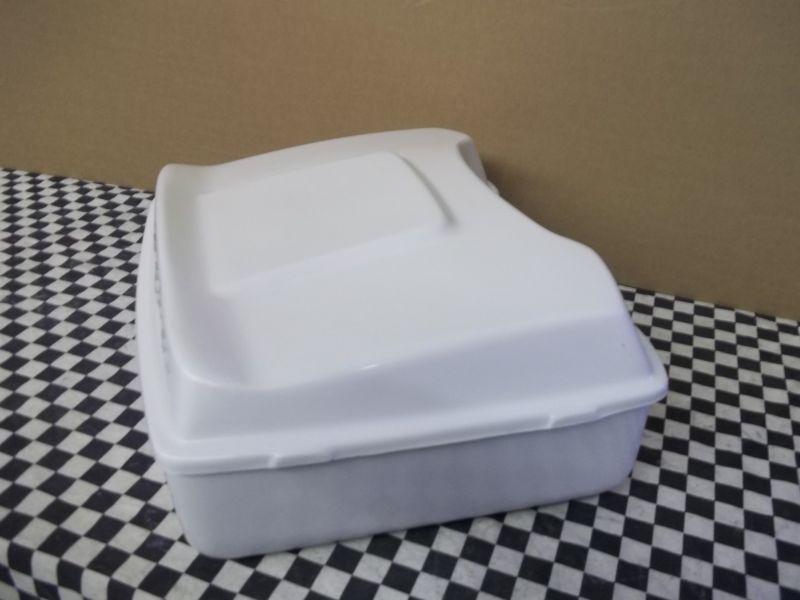 Tour Pack Chopped fits Harley Bagger White with spoiler, US $149.00, image 2