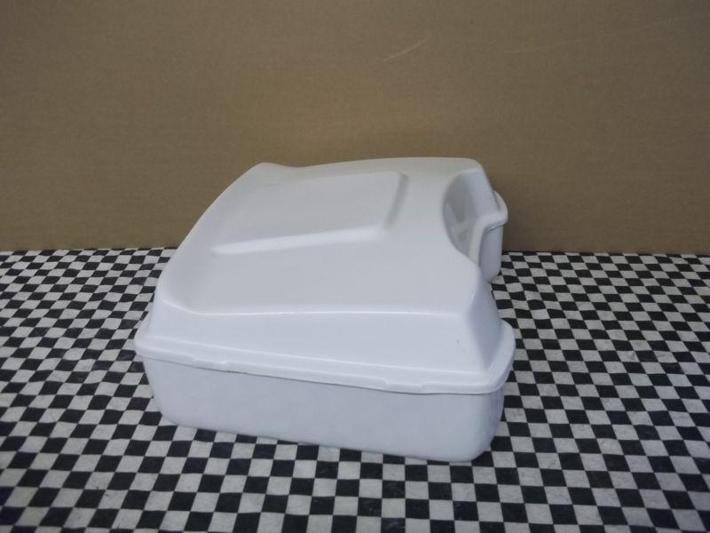 Tour Pack Chopped fits Harley Bagger White with spoiler, US $149.00, image 3