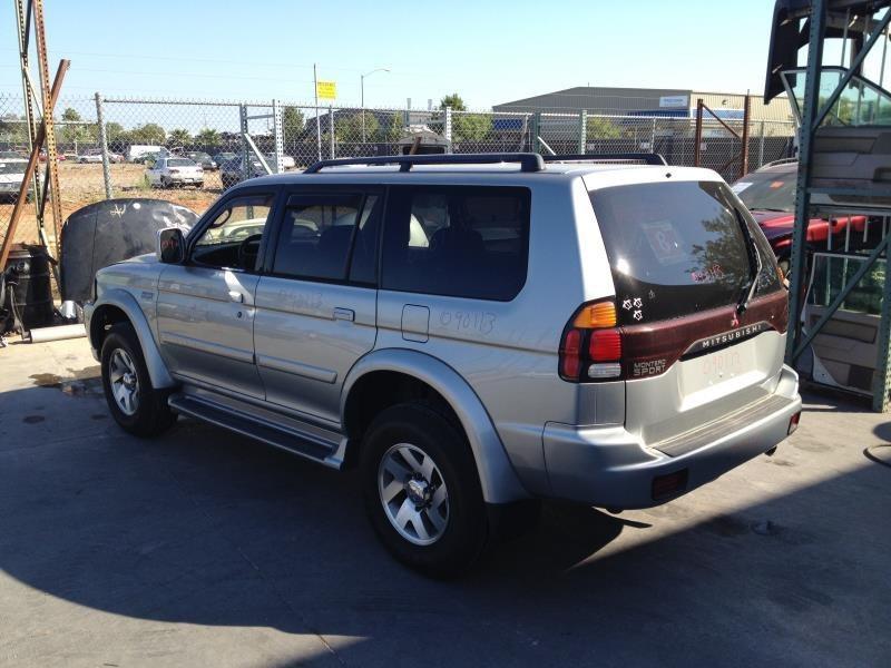 01 MONTERO SPORT DASH BEZEL WOODGRAIN SPEEDO BEZEL W/SWITCHES 13213, US $75.00, image 8