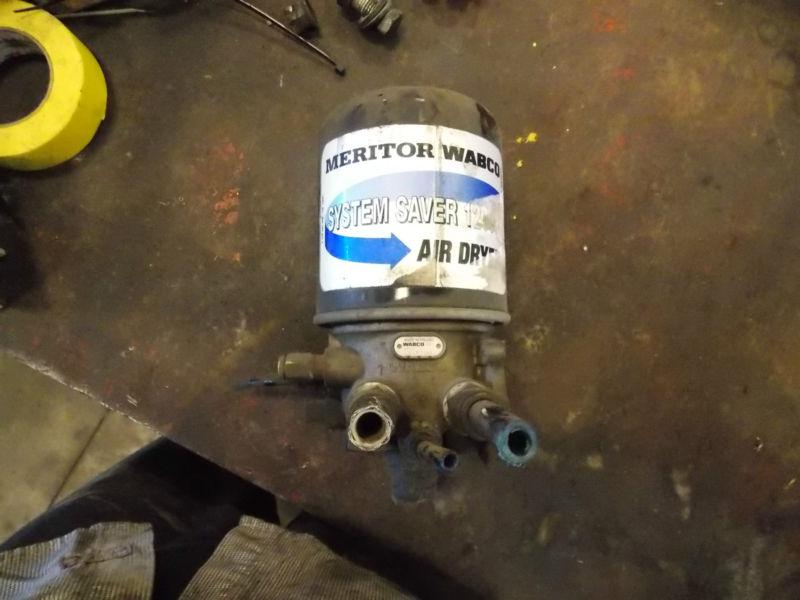 2003 Volvo VNL630 Air Drier , US $75.00, image 2