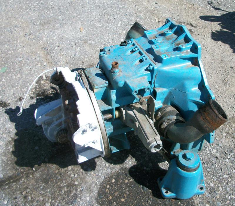 Omc stringer 800 chevy v8 intermediate housing assembly w/ bellhousing