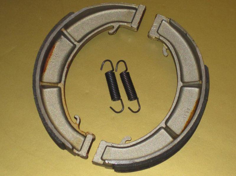 Triumph front brake shoes 66-67 650/68 500 8" 37-1732/3 ferodo italy