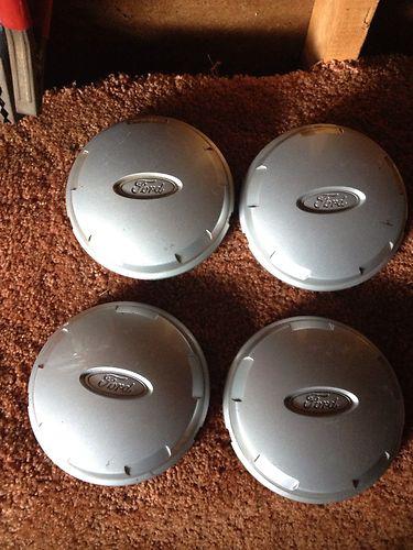 01-07 ford escape set of 4 wheel rim silver center caps hubcaps yl84-1a096-ab