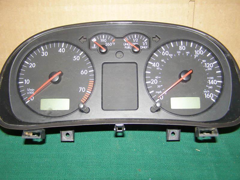 Purchase 2001 VW JETTA SPEEDOMETER CLUSTER 1.8L 2.0L MT GAS in