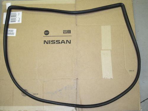 240z rear hatch glass weatherstrip genuine nissan