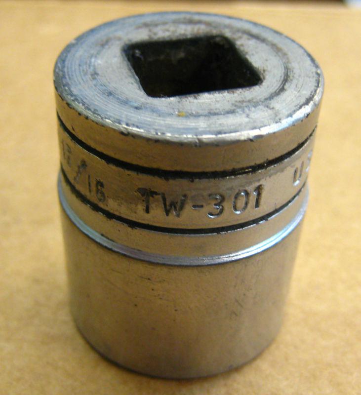 Snap on 1/2 drv  chrome 6 point shallow  socket sae 15/16"